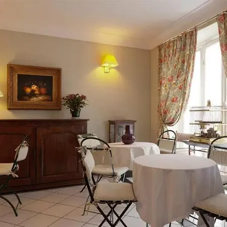 Agora Paris
