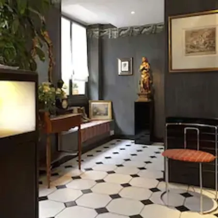 Agora 2* Paris